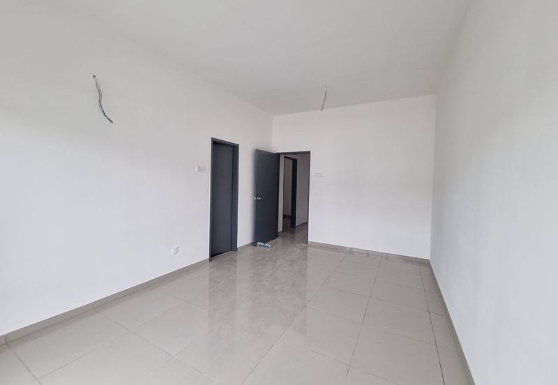 Double Storey Intermediate Taman Wira Permai 1, Jalan Kebun, Seksyen 30 Shah Alam