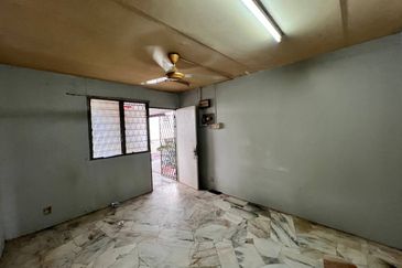 Pangsapuri Blok 10 Taman Bukit Cheras, Kuala Lumpur