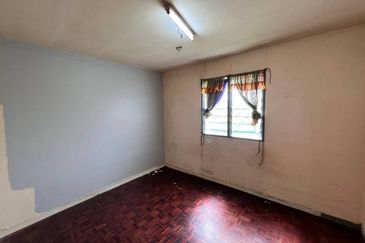 Pangsapuri Blok 10 Taman Bukit Cheras, Kuala Lumpur