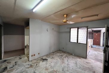 Pangsapuri Blok 10 Taman Bukit Cheras, Kuala Lumpur