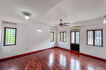 Storey Damai Kasih Alam Damai Cheras KL