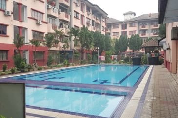 Kayangan Apartment Bandar Sunway 