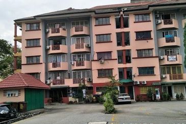 Kayangan Apartment Bandar Sunway 