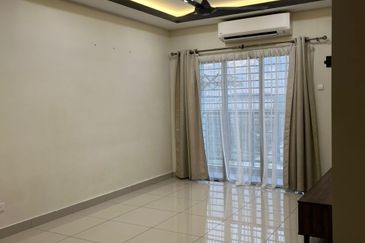 Residensi Zamrud Sg Tangkas, Kajang 2 (Near Bangi)