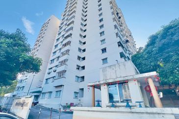 Apartment Mandarina Court Taman Connaught Cheras KL