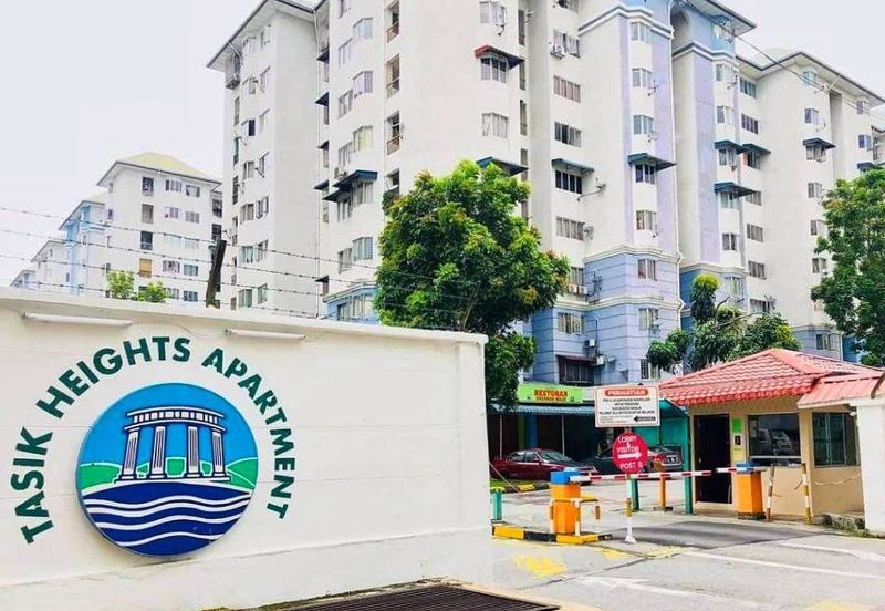 Tasik Height Apartment Bandar Tasik Selatan, Kuala Lumpur