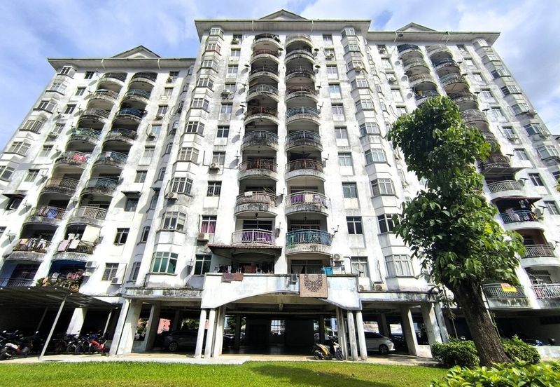 Tasik Height Apartment Bandar Tasik Selatan, Kuala Lumpur
