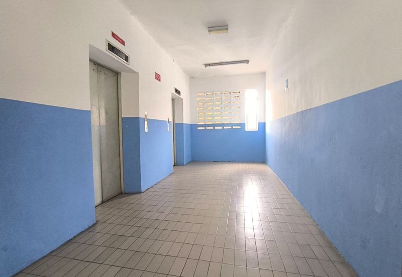 Tasik Height Apartment Bandar Tasik Selatan, Kuala Lumpur