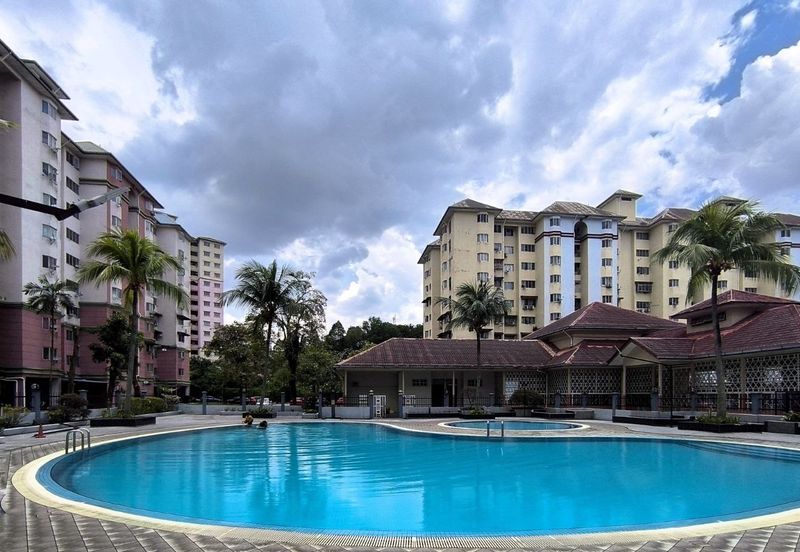 Tasik Height Apartment Bandar Tasik Selatan, Kuala Lumpur