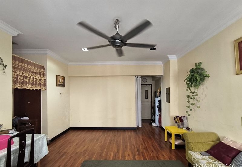 Tasik Height Apartment Bandar Tasik Selatan, Kuala Lumpur