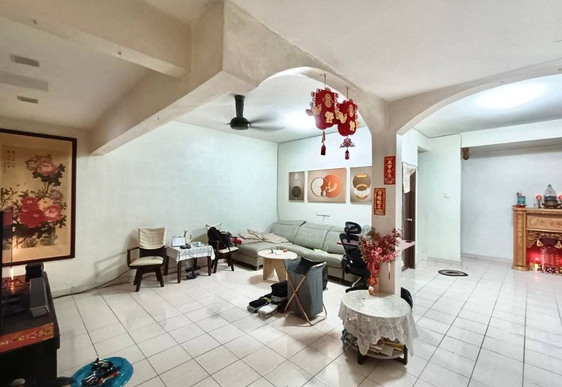 Double Storey Terrace Taman Puncak Jalil 