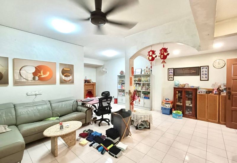 Double Storey Terrace Taman Puncak Jalil 