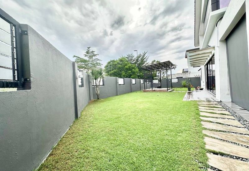 DOUBLE STOREY TERRACE TAMAN DESA BUDIMAN BANDAR SUNGAI LONG KAJANG