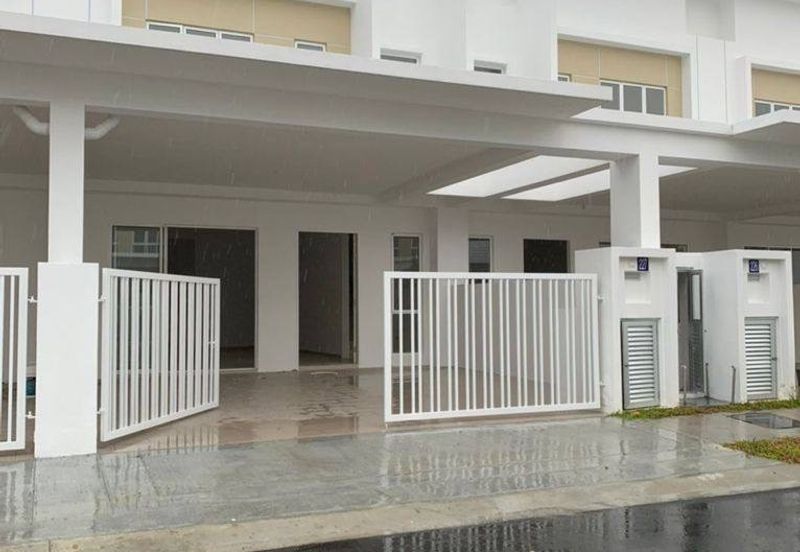 Double Storey Terrace Ara Sendayan
