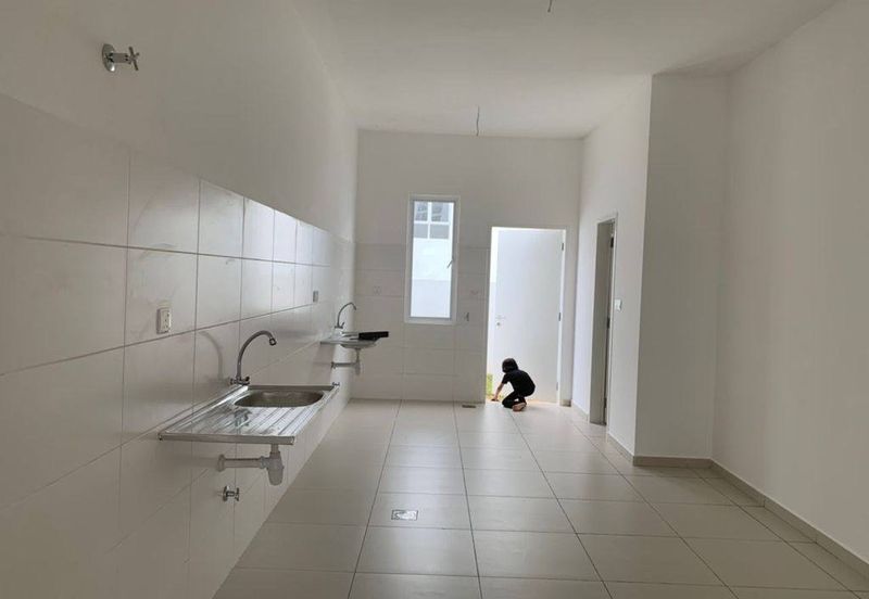 Double Storey Terrace Ara Sendayan