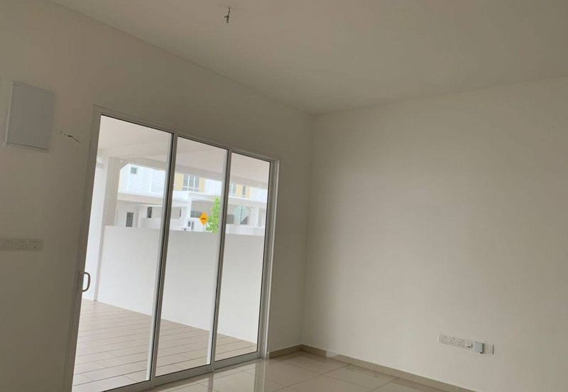 Double Storey Terrace Ara Sendayan