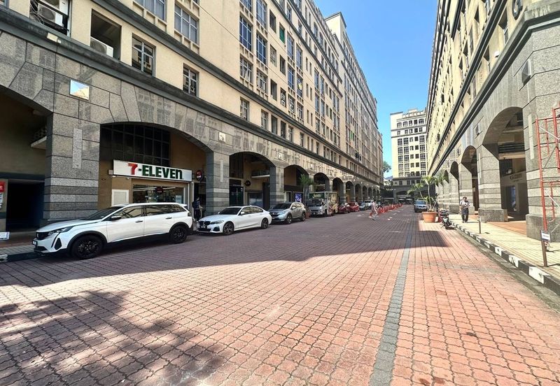 Office Phileo Damansara 1 Seksyen 16 Petaling Jaya Selangor.