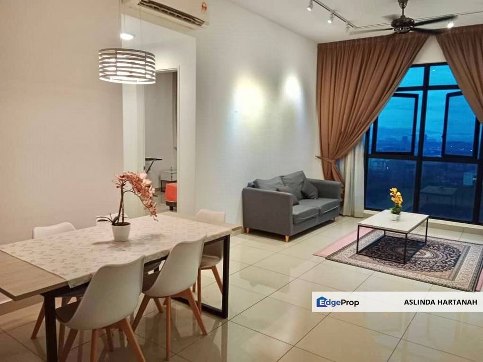 For sale  Fully Furnished Conezion Residence IOI Putrajaya for Sale, Selangor, Putrajaya