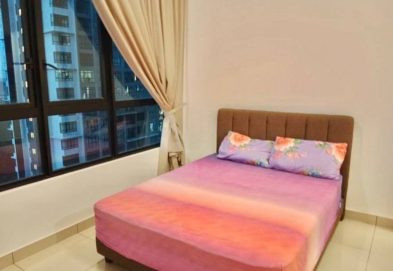 For sale  Fully Furnished Conezion Residence IOI Putrajaya for Sale