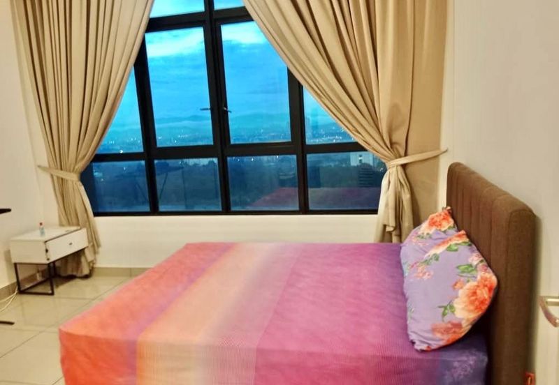 For sale  Fully Furnished Conezion Residence IOI Putrajaya for Sale