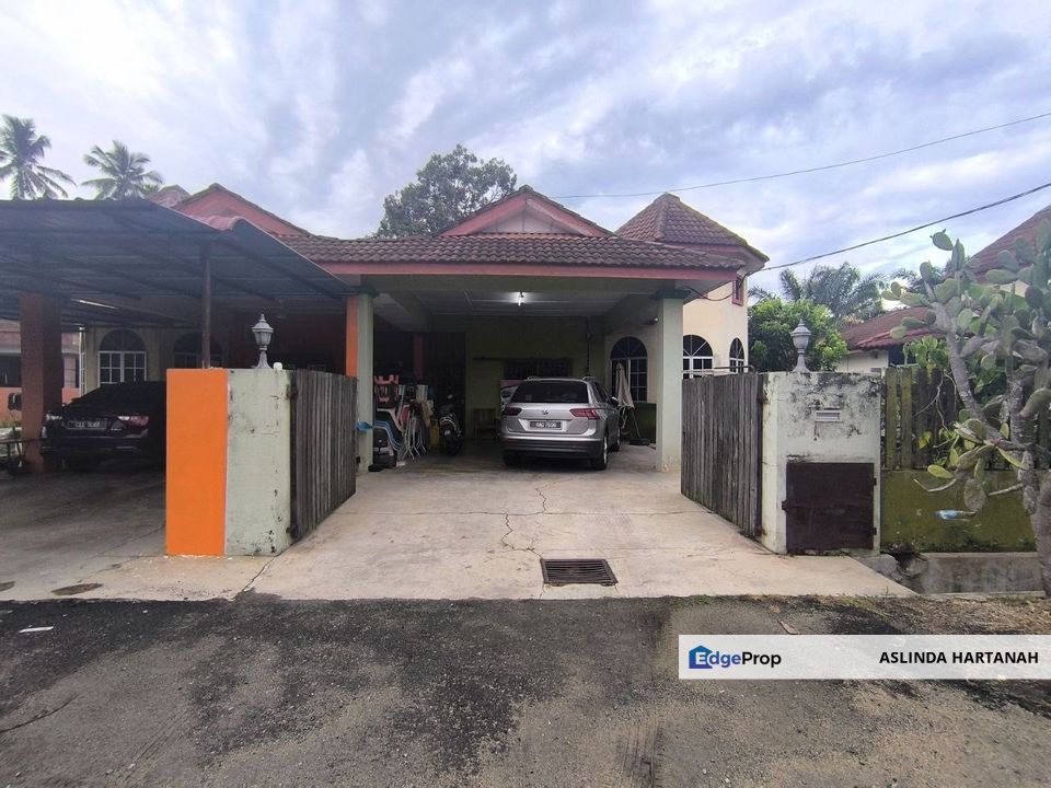 For Sale Single Storey Semi-D, Taman Cempaka Indah, Bandar Bera, Pahang, Pahang, Bera