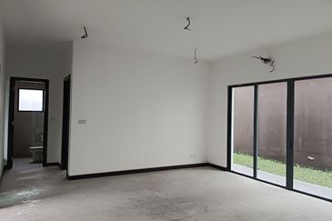 Athyma SETIA ECO PARK SETIA ALAM SELANGOR-NEWLY HOUSE FREEHOLD 2 Storey Corner Bungalow for SALE