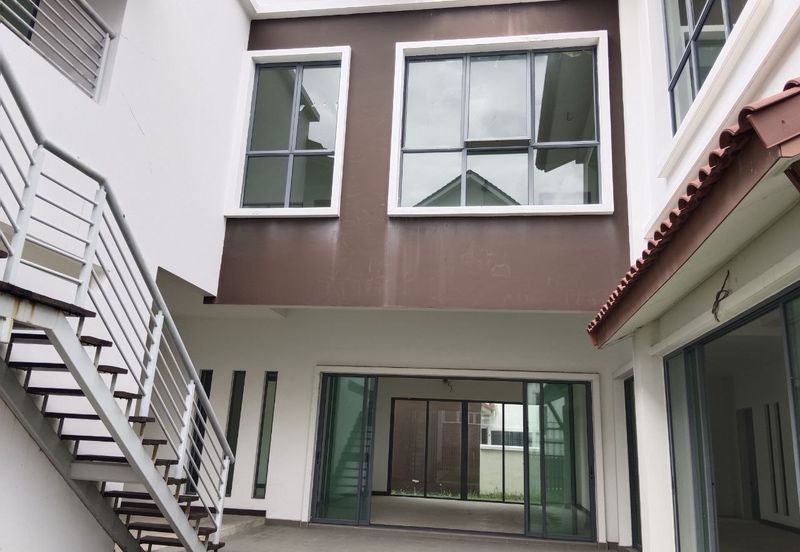 Athyma SETIA ECO PARK SETIA ALAM SELANGOR-NEWLY HOUSE FREEHOLD 2 Storey Corner Bungalow for SALE