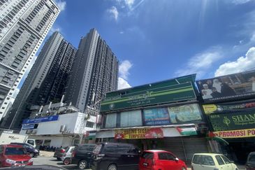 Bandar Tun Razak Business Centre