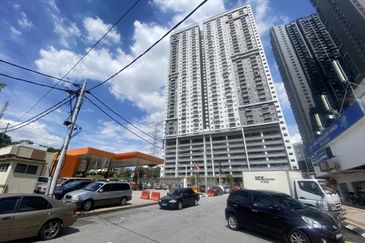 Bandar Tun Razak Business Centre