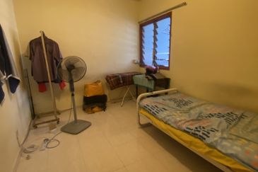 BANDAR TASIK SELATAN KL-Apartment Hot Location Near LRT/MRT/ERL/KTM/TBS FOR SALE