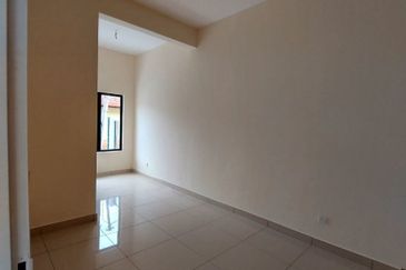 Spacious Newly House CORNER LOT 3 Storey SUPERLINK  Ukay Bestari AMPANG
