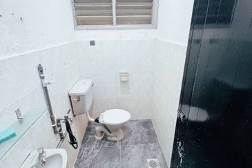 FOR SALE Single Storey Terrace Jalan Suasana, Bandar Tun Hussein Onn, Cheras 