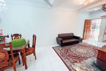 For Sale Townhouse Taman Saga (Upper Unit), Ampang, Selangor