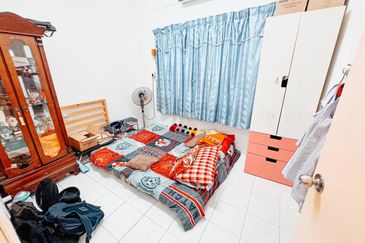 For Sale Townhouse Taman Saga (Upper Unit), Ampang, Selangor