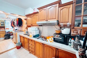 For Sale Townhouse Taman Saga (Upper Unit), Ampang, Selangor