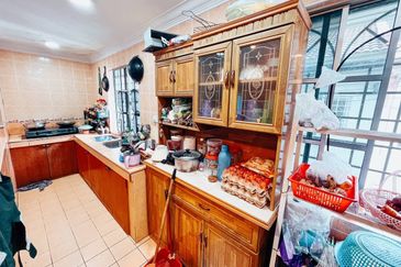 For Sale Townhouse Taman Saga (Upper Unit), Ampang, Selangor