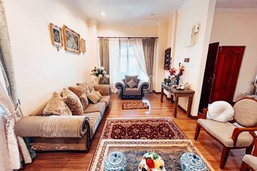 Double Storey Semi Detached, Ukay Perdana, Ampang
