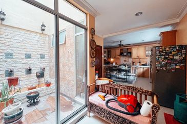 Double Storey Semi Detached, Ukay Perdana, Ampang