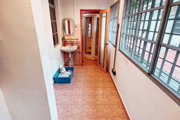 For sale 2.5 Storey Terrace, Taman Bukit Utama, Ampang