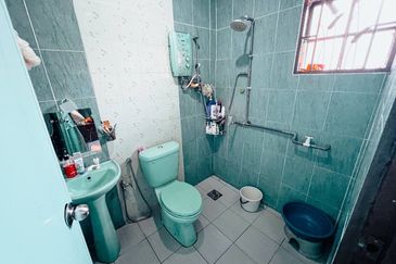 For Sale Double Storey Terrace, Taman Rasmi Jaya, Ampang, Selangor