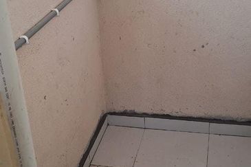 Residensi Warnasari 3