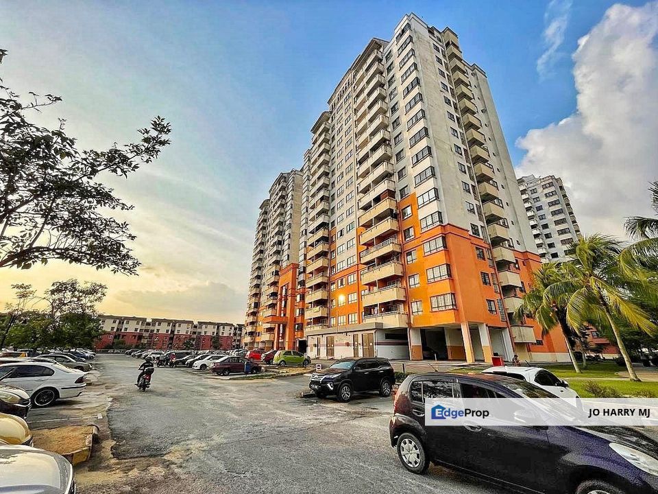 FOR SALE Vista Millennium Condominium Puchong Perdana for Sale RM280