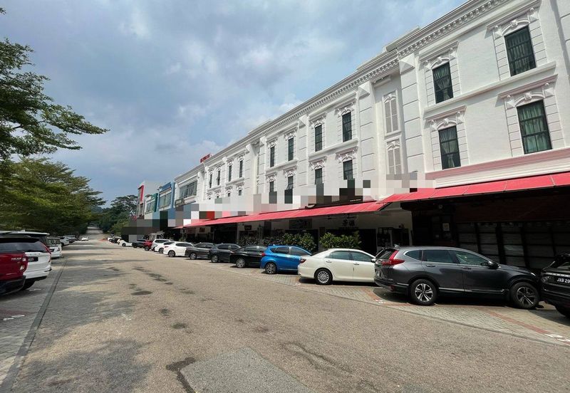 Taman Austin Heights