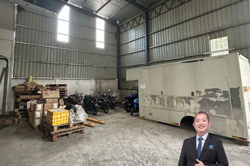 Kempas Utama Industrial Park