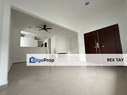 Taman Tasek Double Storey End lot, Johor, Johor Bahru