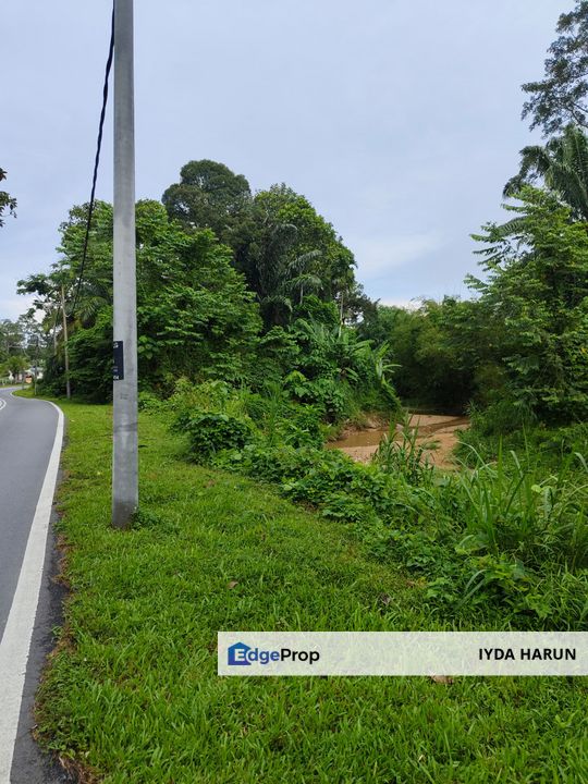 Broga Lenggeng Tanah Dusun, Negeri Sembilan, Seremban