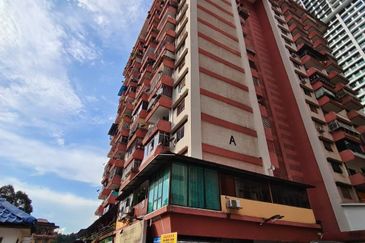Flat PKNS Jalan Raja Muda Musa