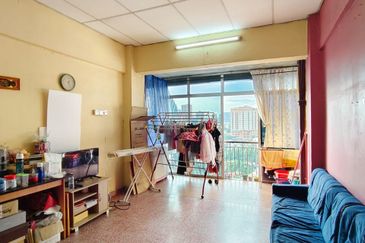 Flat PKNS Jalan Raja Muda Musa