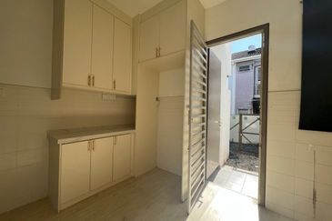 Laman Bakawali @ Kota Seriemas