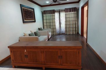 BANDAR ENSTEK (JENTAYU)